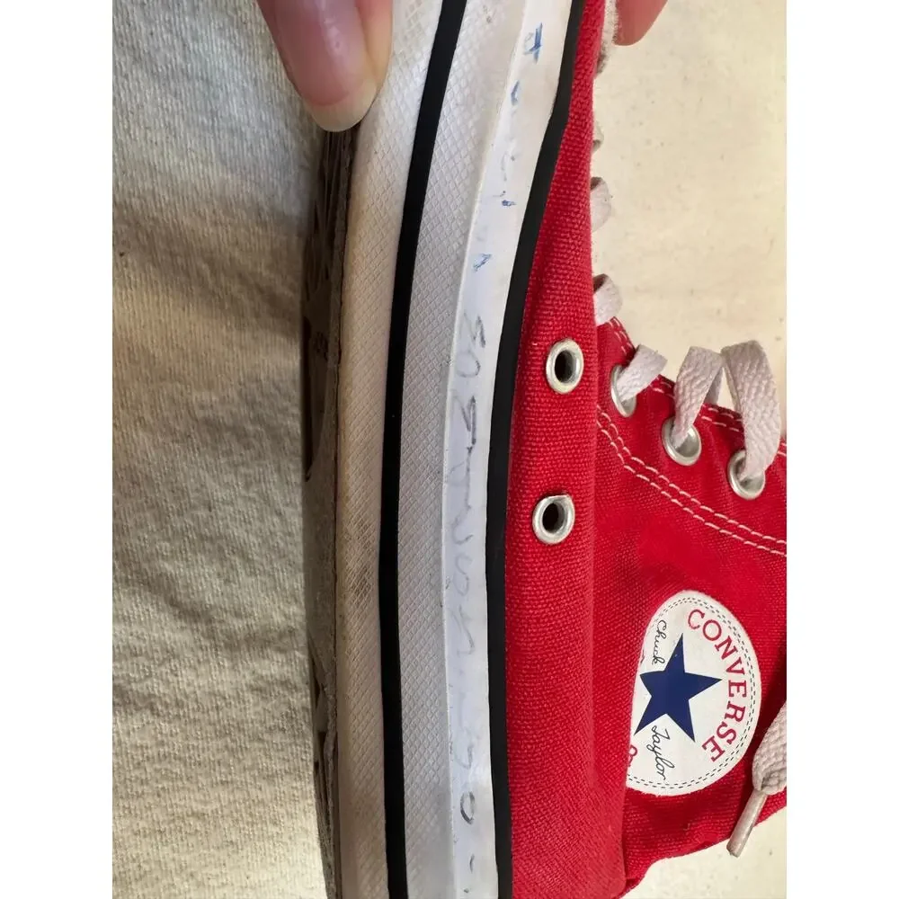 Converse Chuck Taylor, high tops Red size men’s seven or women’s nine